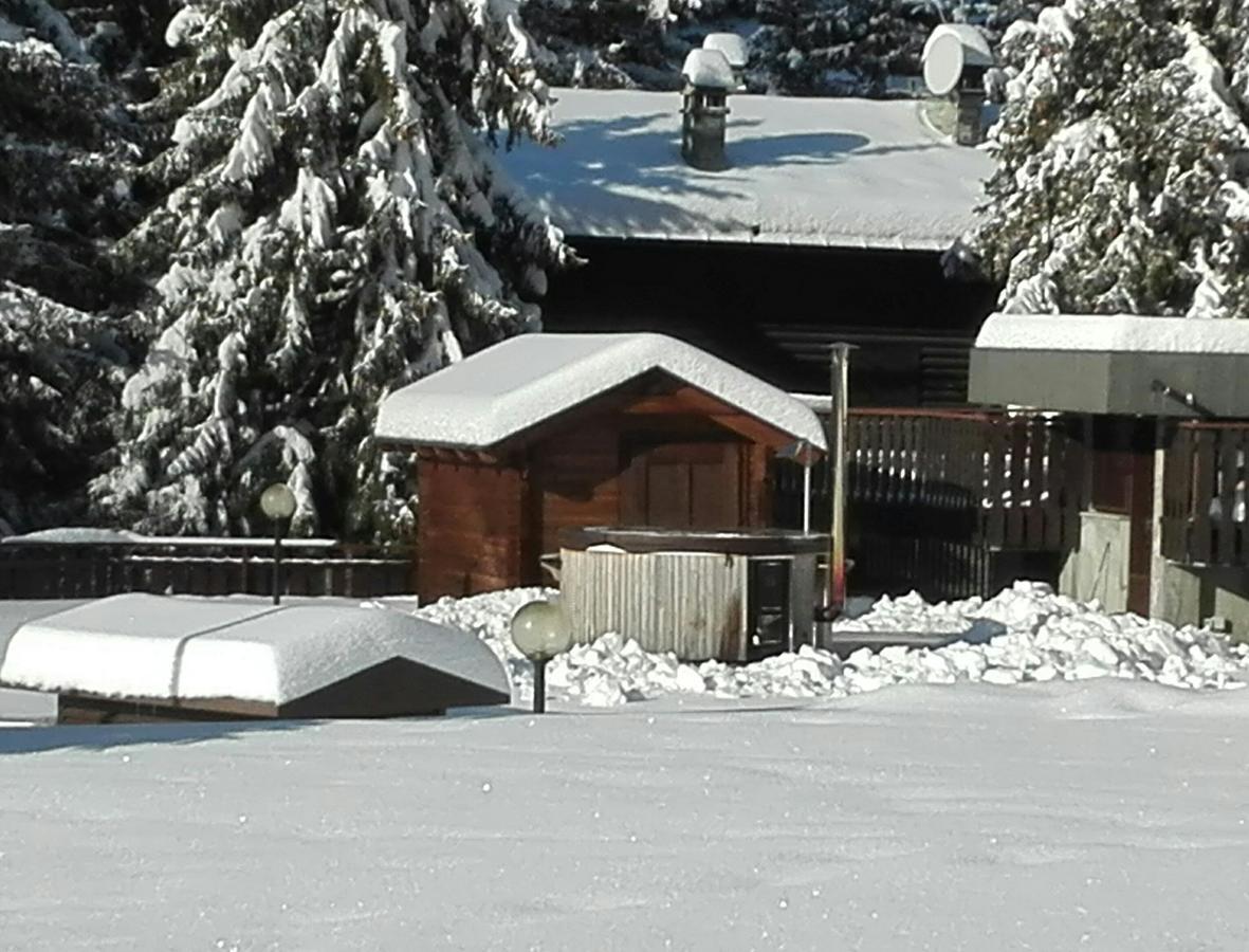 Residence Les Coupoles Champoluc Exterior photo